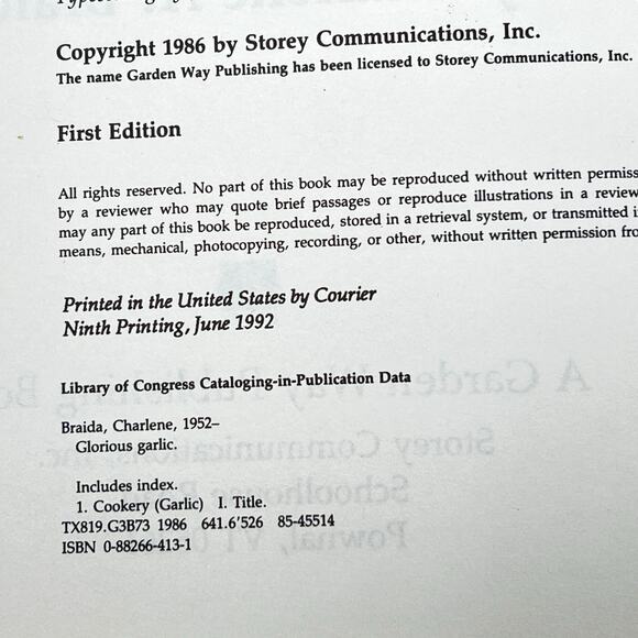 Glorious Garlic A Cookbook Braida Charlene A Flavorful Recipes Meals Tasty 1992 - Picture 5 of 13